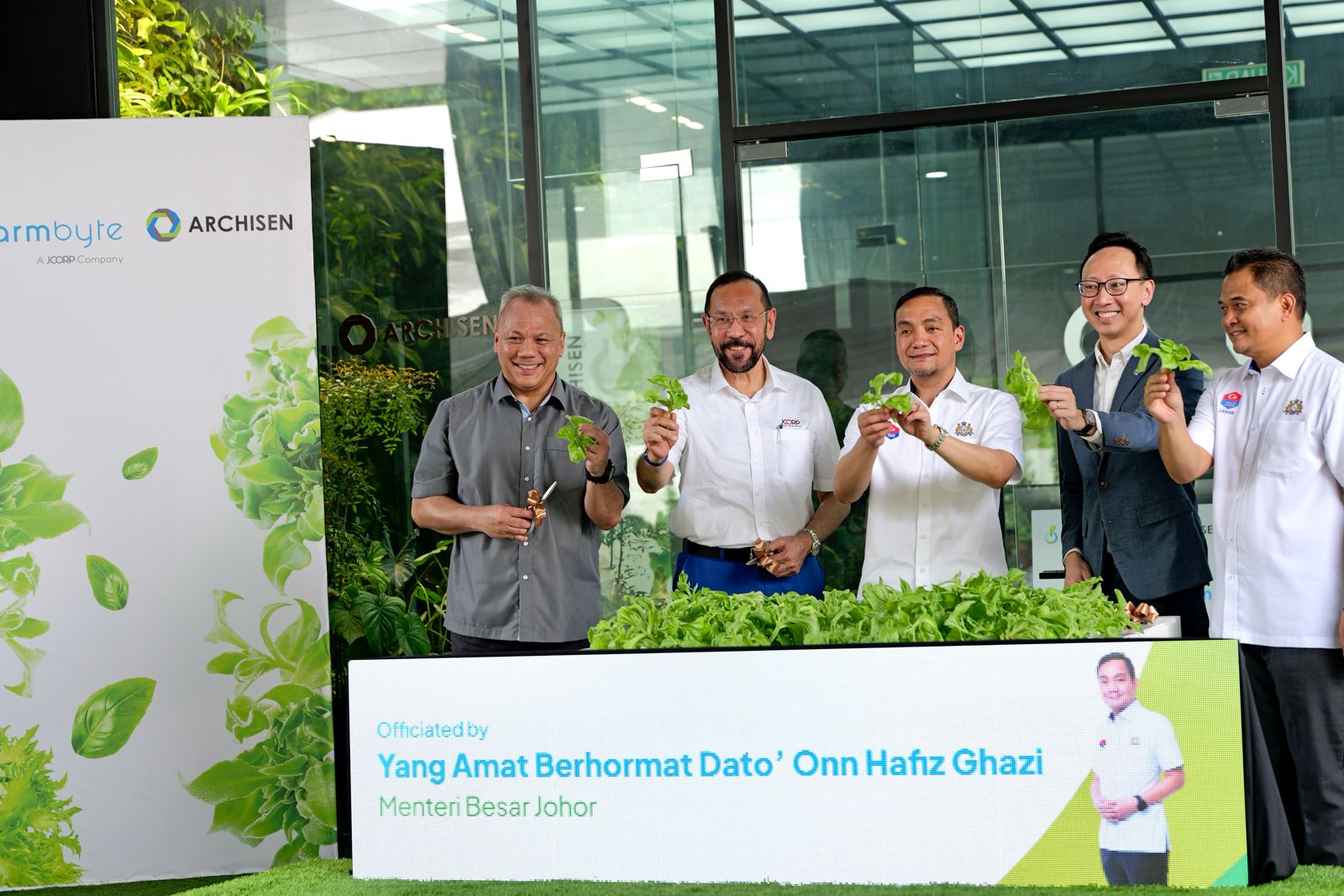 Archisen Launches Malaysia’s Largest High-Tech Vertical Farm with FarmByte